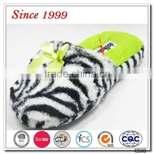 Fluffy Cheap Slippers for Teenagers thumbnail-1
