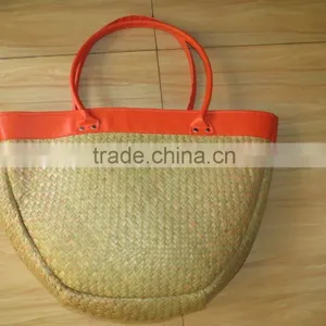 Straw Beach Bag thumbnail-4