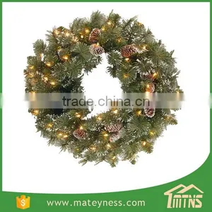 Glittery Bristle Pine Pre-Lit Christmas Wreath thumbnail-4
