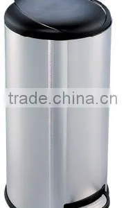 Stainless Steel Foot Pedal Waste Can thumbnail-1