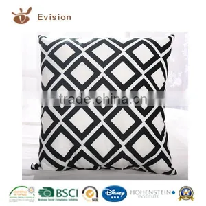 2016 NEW Designed Cushion With Tartan Pattern thumbnail-1