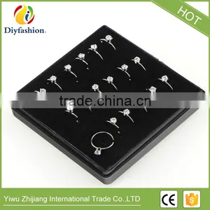 Hot Sell Stainless Steel Round Zircon Nose Ring With Plastic Box thumbnail-5