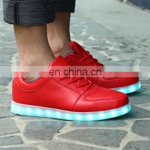 L1601 Latest Design Hot Sale Red PU Leather Mens Sneakers Light up LED Shoes thumbnail-4