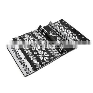 Fashion Knitted Jacquard Pattern High Quality Winter Knitted Scarf thumbnail-4