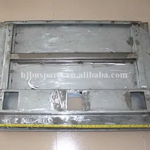 Other Performance Parts High Quality Bus Parts ZK6129H 5911-00557 Compartment Door RH NO.1 for Bus thumbnail-6