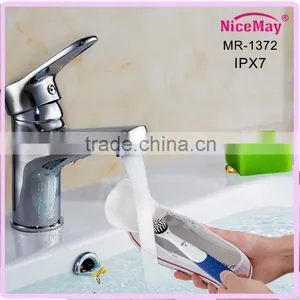 OEM Shoe Cleaner With Ergonomic and Long Handle MR-1372 thumbnail-1
