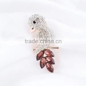 Fashion Bird Shape Parrot Rhinestone Brooch Wedding Invitation thumbnail-4