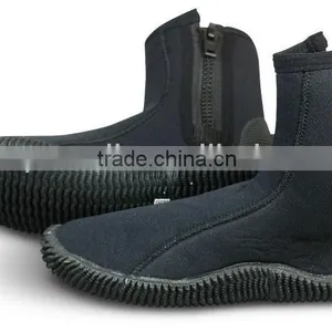 Neoprene Rubber Diving Boots (S-19) thumbnail-1