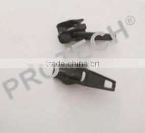 3#, 4#,5# Hot Selling Nylon Zipper and Slider thumbnail-2
