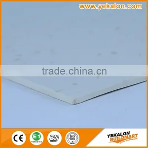 Cheap Outdoor Basketball Courts Swimming Pool Spray Plastic Rubber Floor Covering Roll Tile For Gym thumbnail-4