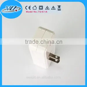 High Quality New Design Mini Universal Travel Adaptor thumbnail-4