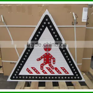 Solar Traffic Signal Sign for Road Safety thumbnail-1