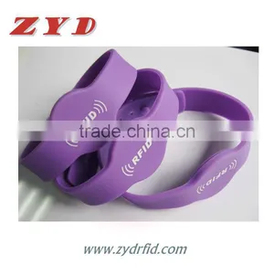 Fashion Style 13.56MHz S50 RFID Smart Wristband/ Bracelet for Activity thumbnail-4