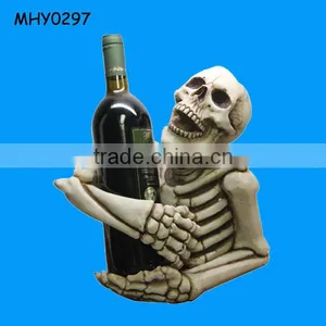 Decorative Novelty Funny Skull Resin Wine Bottle Holder thumbnail-1