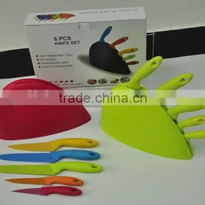 Plastic Knife and Plastic Block thumbnail-1