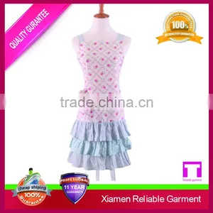 Bulk Wholesale Flower Printed Ruffle Plastic Christmas Apron thumbnail-1