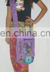 Ladies Reversible Canvas Printed Women's Hangbags thumbnail-3