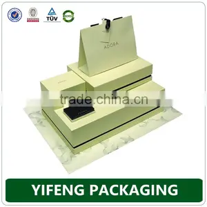 Custom Decorative Chocolate Truffle Boxes With Clear Lid thumbnail-5