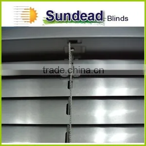 Mini Venetian Blinds & Horizontal Blinds as the Best Way to Filter Light Into Home & Modern Blinds thumbnail-3