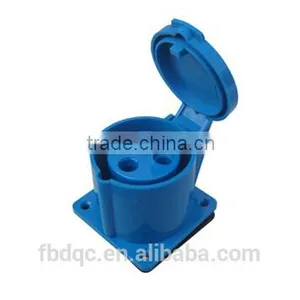 Industrial 32A Male Socket ZM -016 thumbnail-1