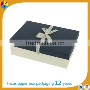 Textured Cardboard Hard Paper Gift Box thumbnail-4