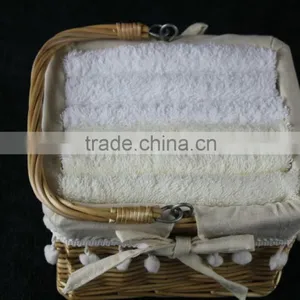 Light Color 100% Cotton Towel Set Packed in Basket thumbnail-2