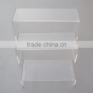 Wholesale Acrylic Shoe Shelf Display Rack Acrylic Shoes Display Stand thumbnail-2