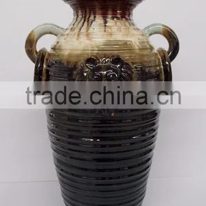 Pottery Urn With Antique Finish thumbnail-2