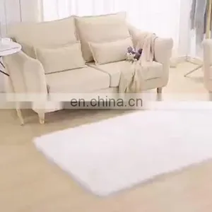 Rawhouse Hot New Style Customized Lovely Animal Shape Design Nordic Multicolor Faux Fur Area Rugs for Floor thumbnail-1