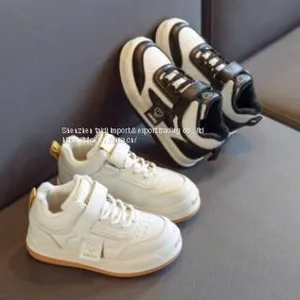 Sports Shoes thumbnail-1
