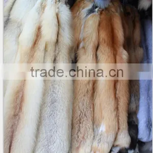 Top Quality Natural Color Red Fox Skin Natural Fur For Garment Wholepieces thumbnail-4