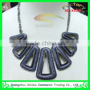 Latest Design Triangle Shaped Statement Necklace SD-X1043 thumbnail-1