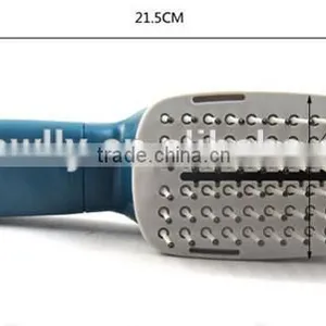 Electronic Pet Grooming Ionic Brush thumbnail-3