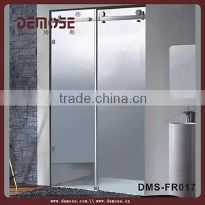 Garden Luxury Steam Shower Room | Shower Screen With Frosted Glass thumbnail-1