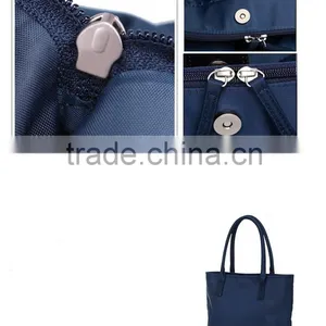 Factory Wholesale Fashionable Leisure Nylon Waterproof Zippered Multi-functional Tote Bag GW742 thumbnail-2