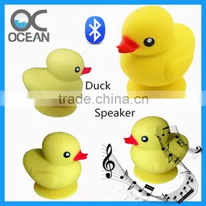 2015 New Arrival Unique Design Yellow Duck Shaped Patented Mini Bluetooth Speaker thumbnail-1