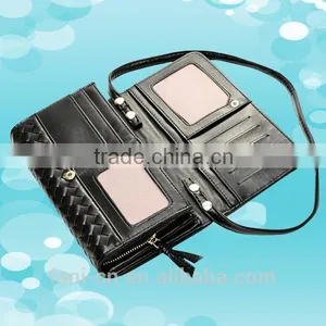 New Arrival Fashion and Elegant Ladies Leather Clutch Purse With Woven Pattern Design thumbnail-3