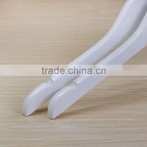 Hot Sale White Wooden Hangers Wholesale thumbnail-3