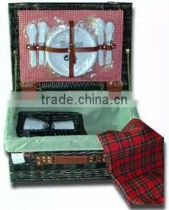 Willow Picnic Basket With Lining thumbnail-1