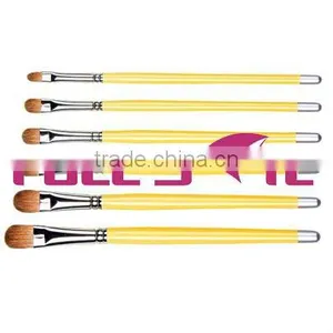 Makeup Tool Eyeshadow Brush thumbnail-1