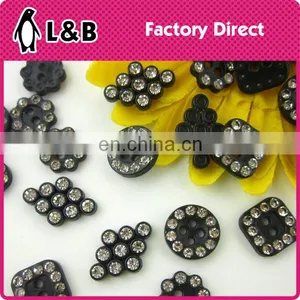 20L Decorative Plastic Clothing Button Rhinestone Crystal Button thumbnail-1