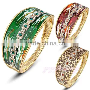 Fake Gold Love Rhinestone Metal Bangle thumbnail-1