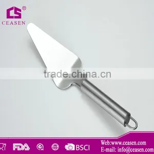 Stainless Steel Cake Server thumbnail-1