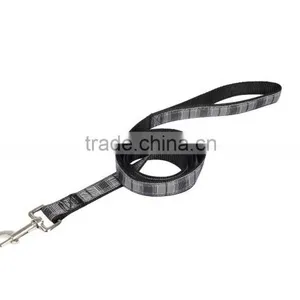 High Quality Durable Nylon Material Retractable Dog Leash thumbnail-1