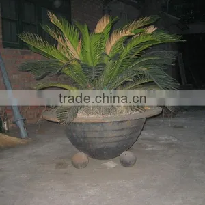 Iron Flower Planters thumbnail-2