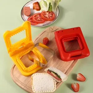 Creative Sandwich Cutter & Sealer With Protector Pocket Bread Mold for Lunch Box DIY Sealed Sandwich Cutter Maker Set thumbnail-5