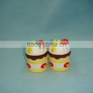 Ceramic Salt and Pepper Sets thumbnail-1
