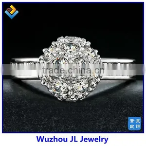 Fashion Flower Ball Decorated Alloy Rings With Platinum Plating thumbnail-1