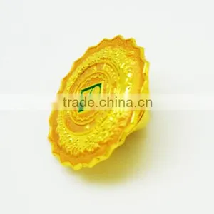 Wholesale Cheap Gold Plated Souvenir Metal Badge thumbnail-2
