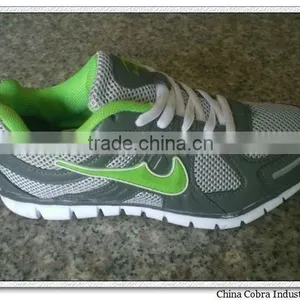 Good Price Newest Design Kid's Stock Sports Shoes Good Quality Kids Sotck Sports Shoes thumbnail-1